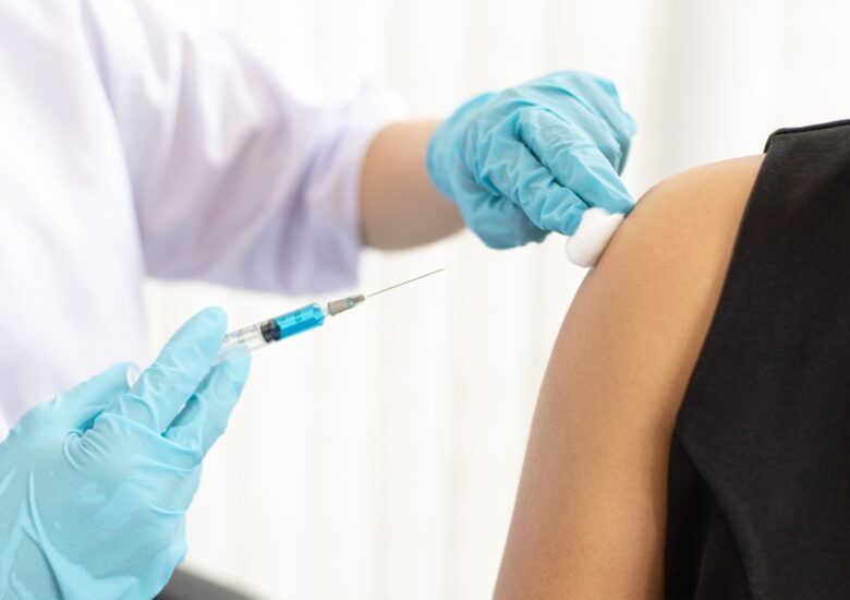 The Best Foods to Eat Before and After Vaccination