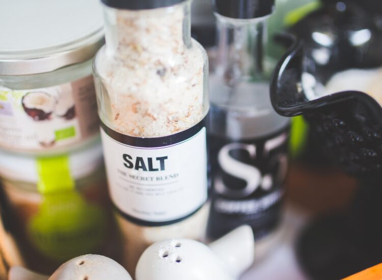 How Can I Tell if I’m Eating Too Much Salt?